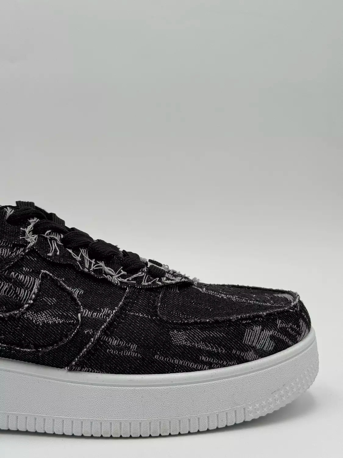 Nike Air Force1 "Black& Grey Denim"