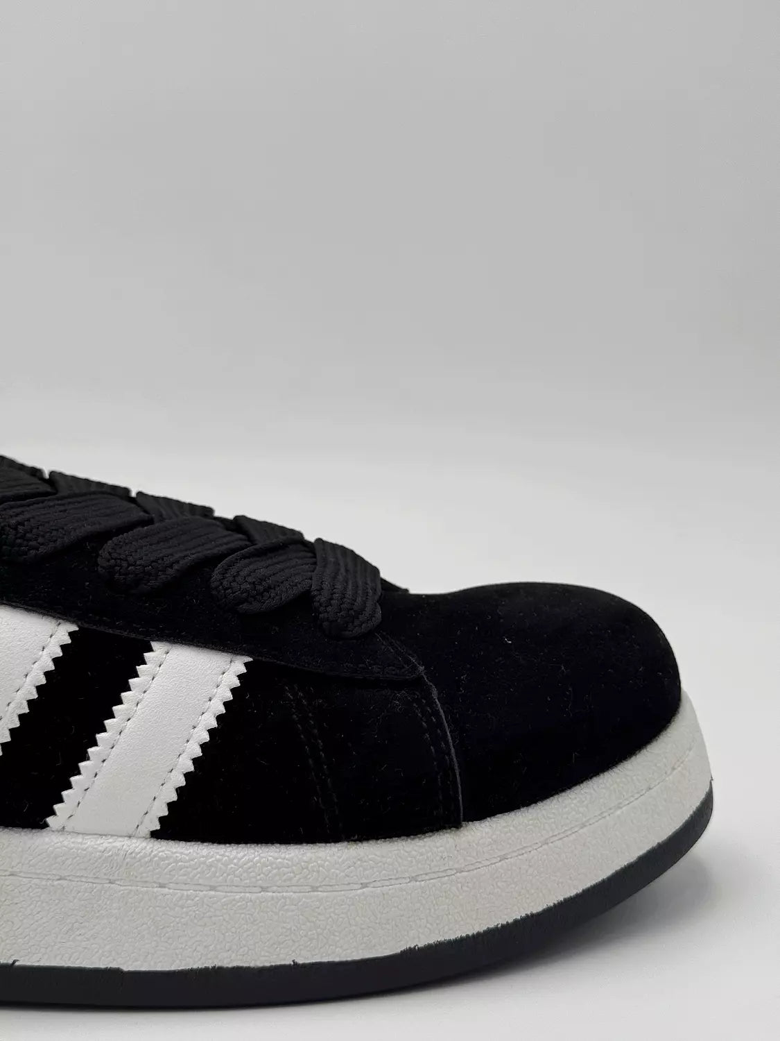 Adidas Campus OOs "black x white straps"