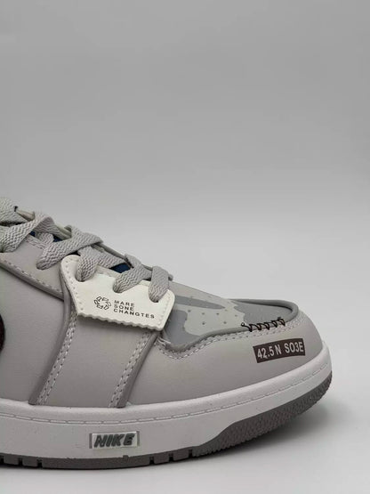 Nike Dunk Low Prank "Grey accent"