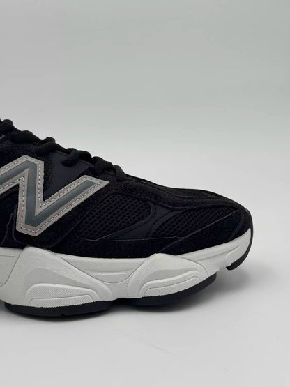 New Balance 9060 (black)