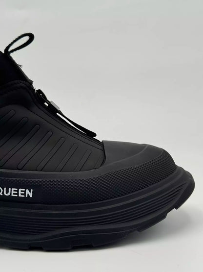 Alexander McQueen Tread Slick (black 02)