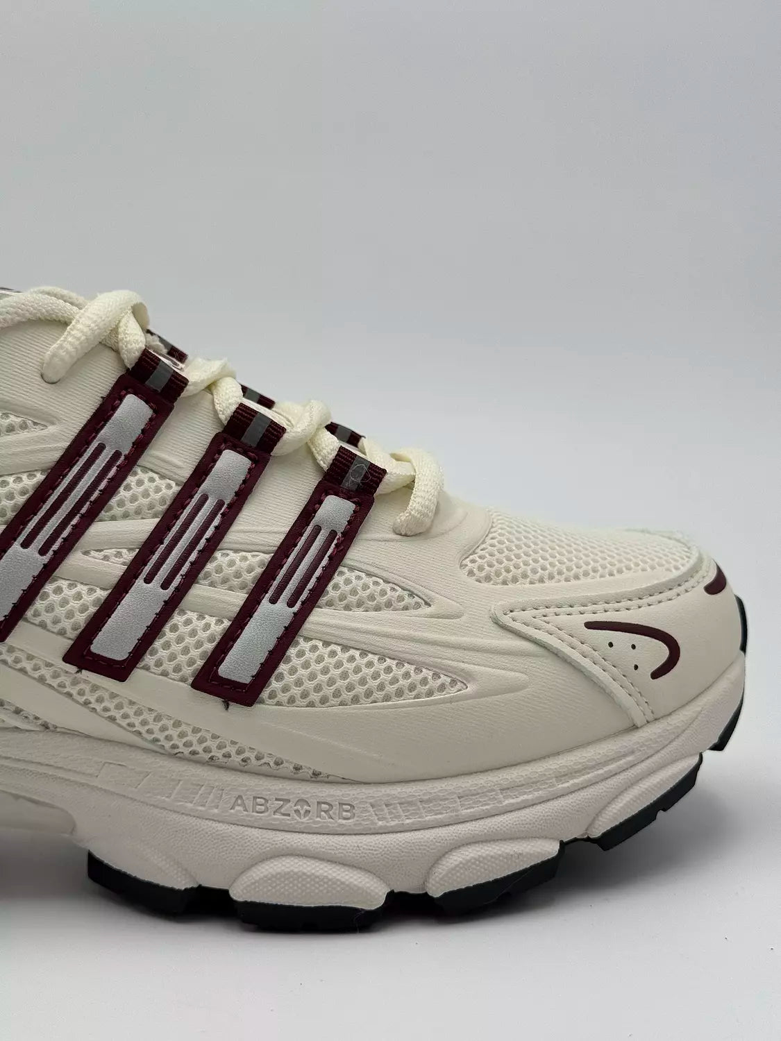 Adidas Adistar Cushion "Creamy"