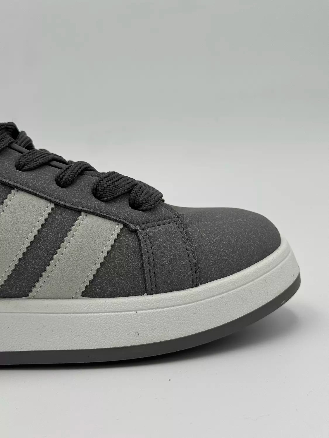 Adidas Campus (grey)