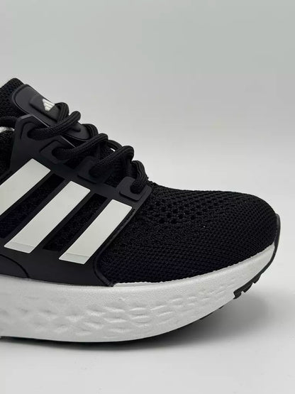 Adidas Ultraboost (BXW)