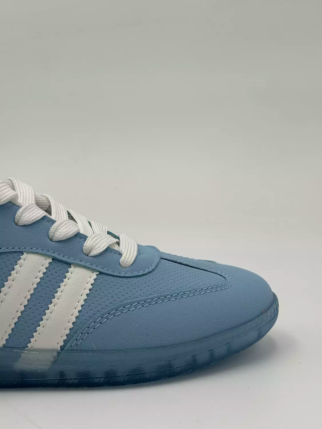 Adidas Samba OG (baby blue)