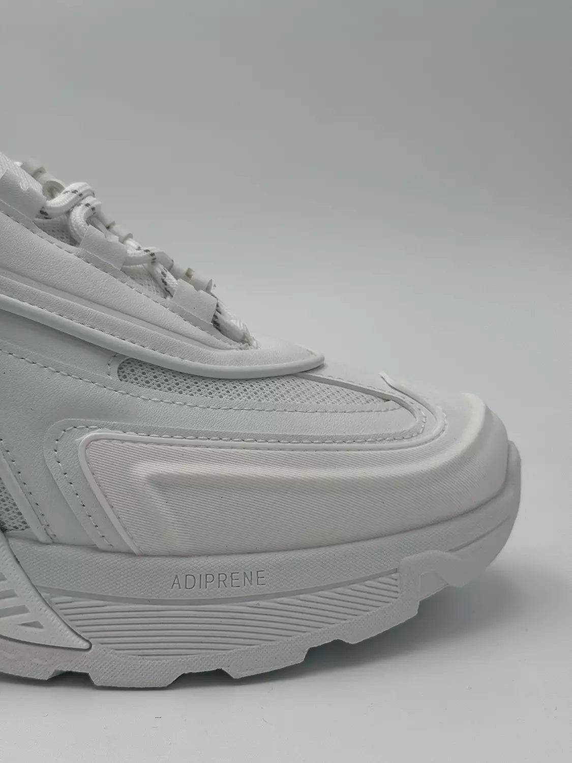 Adidas Wonder Runner Turbo "All White"