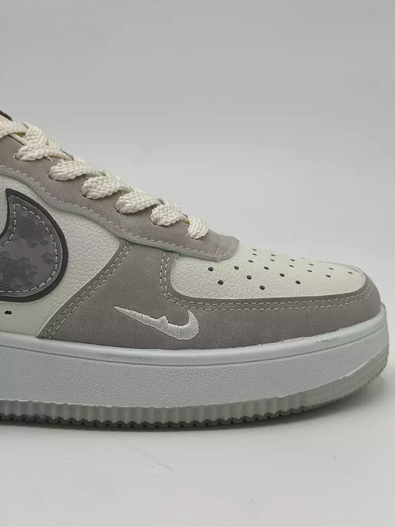NIKE AIR FORCE 1 X NORTH FACE SNEAKERS (G01)