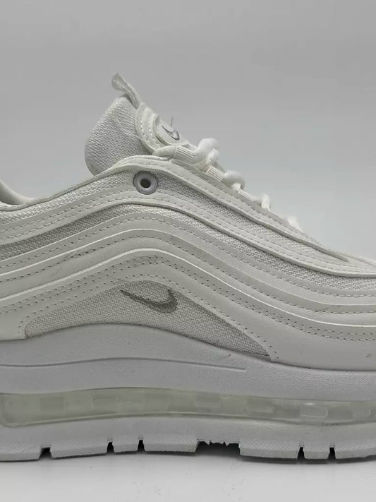 Air Max (White)