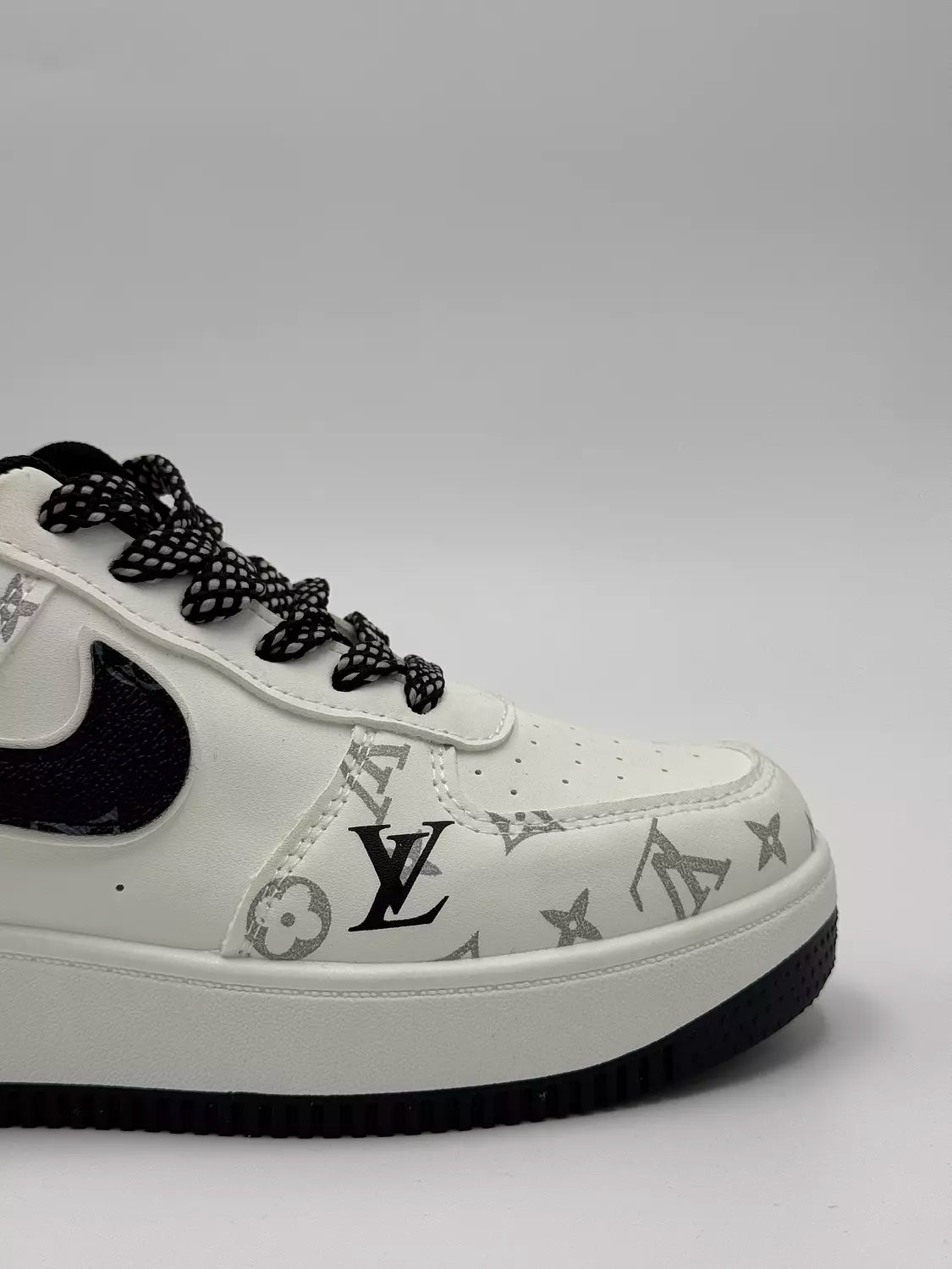 Louis Vuitton x Nike Air Force 1 Low (SE) BXW