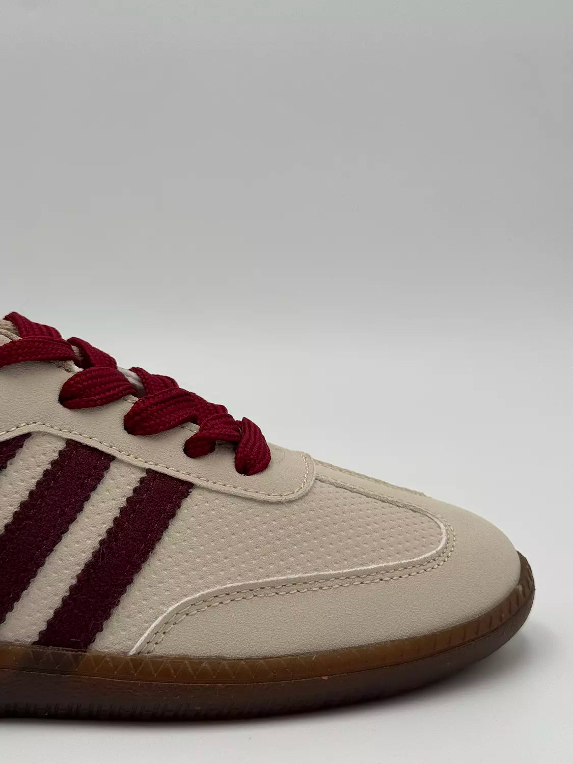 Adidas Samba OG "burgandy straps"