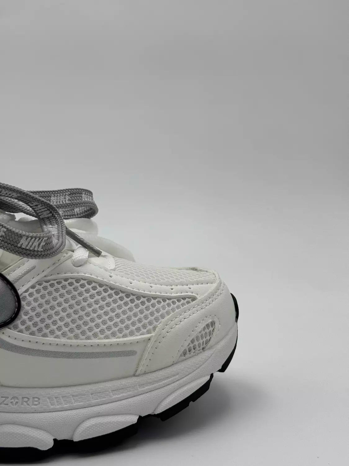 Nike Air Max Moto 2K "metallic silve"