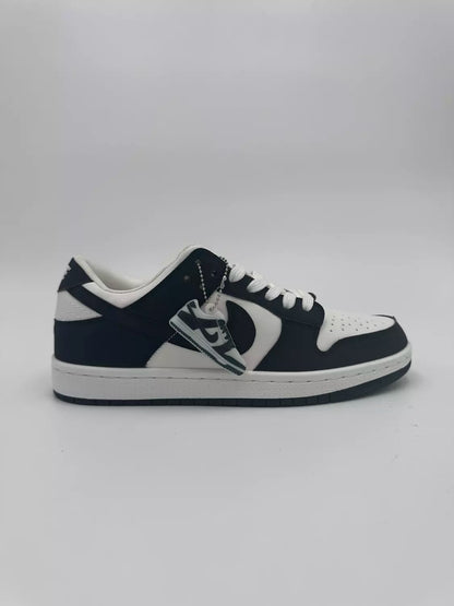Nike Dunk Panda Navy