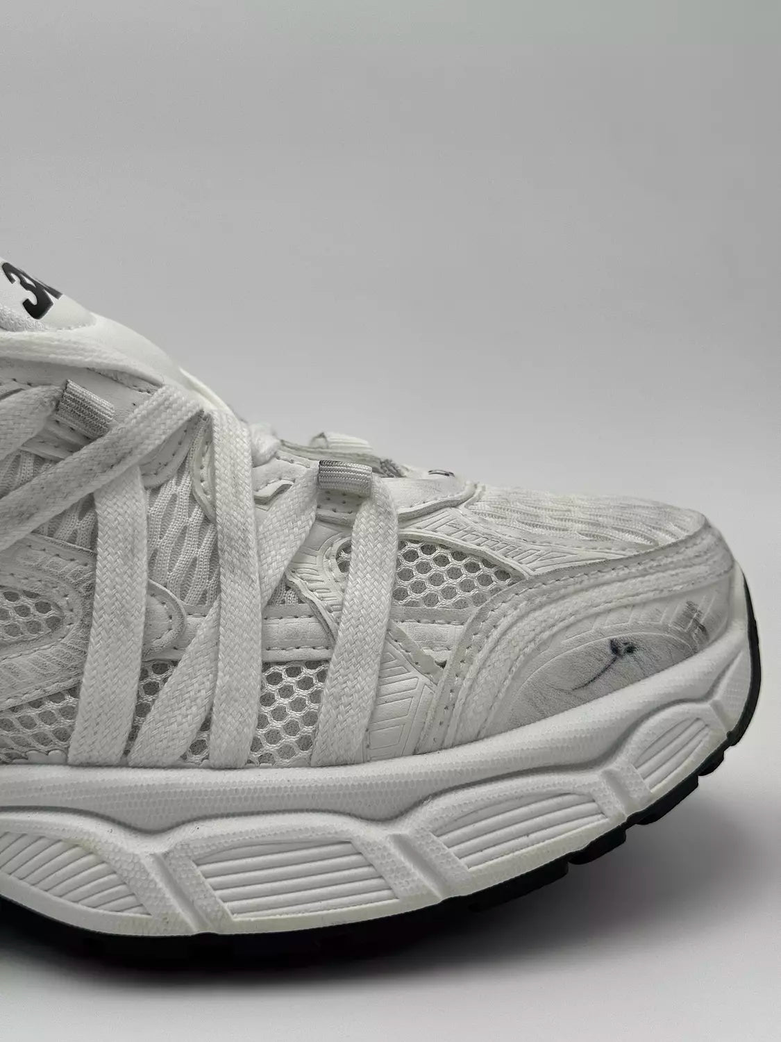 Balenciaga 3XL Extreme Laces B "S"