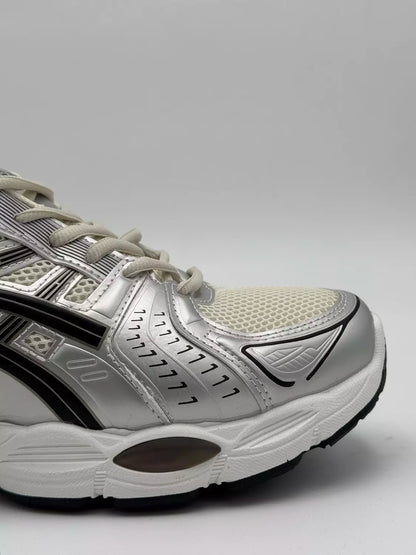 ASICS GEL-Kayano 14 “metallic silver and black colorway” (o)