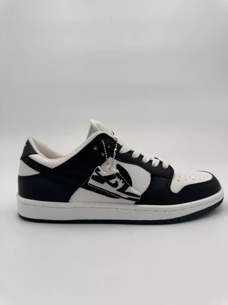 Nike SB Panda