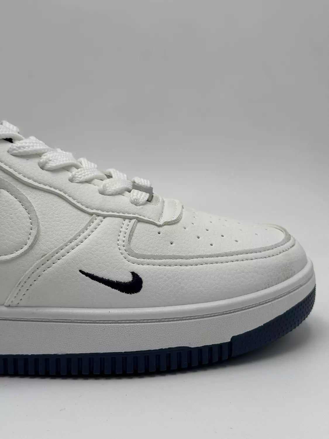 Nike Air Force 1 '07 LV8 "navy tint"