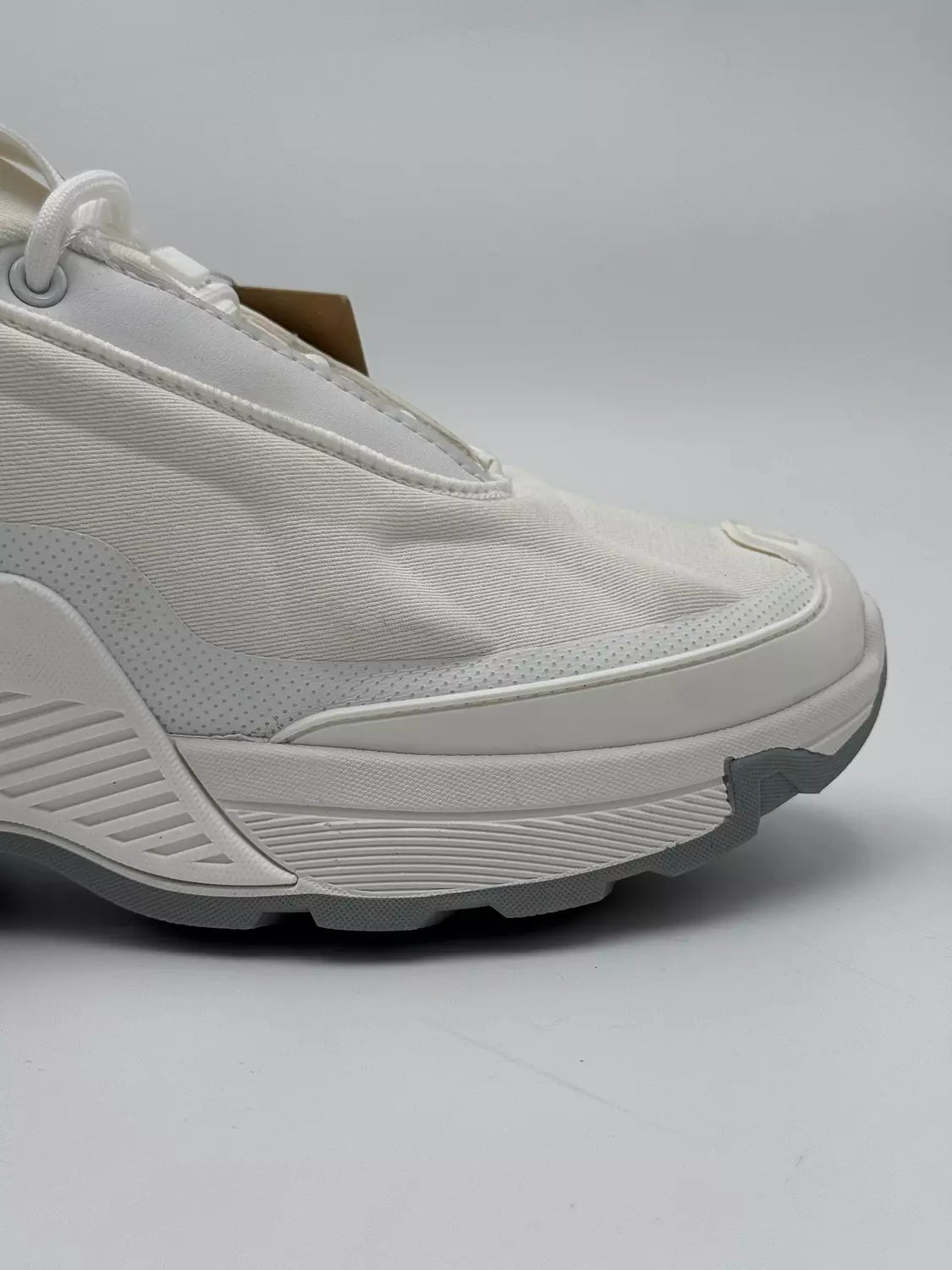 Adidas Wonder Runner (AW)