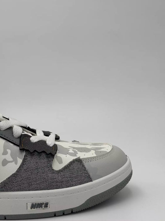 Nike SB Dunk Low "Seek To Live On" (G)