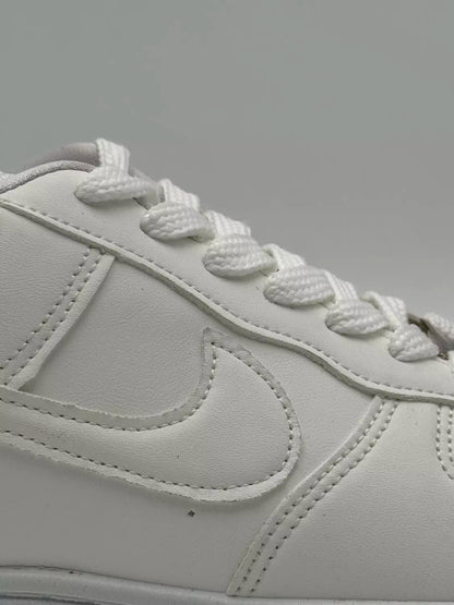 Nike Air Force 1 Low Supreme "All White"