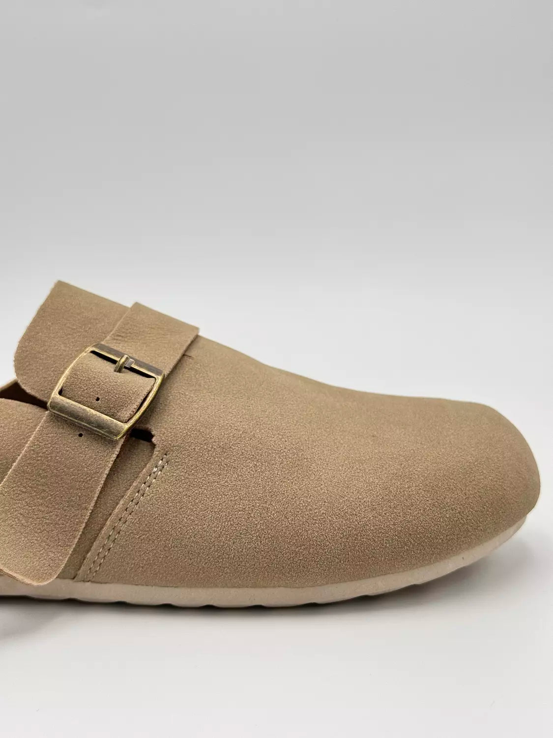 Celtic & Co clogs "beige