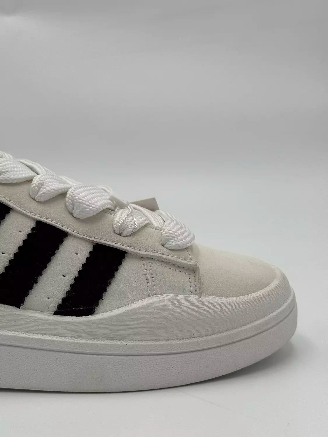 Adidas Campus OOS (ST. White)