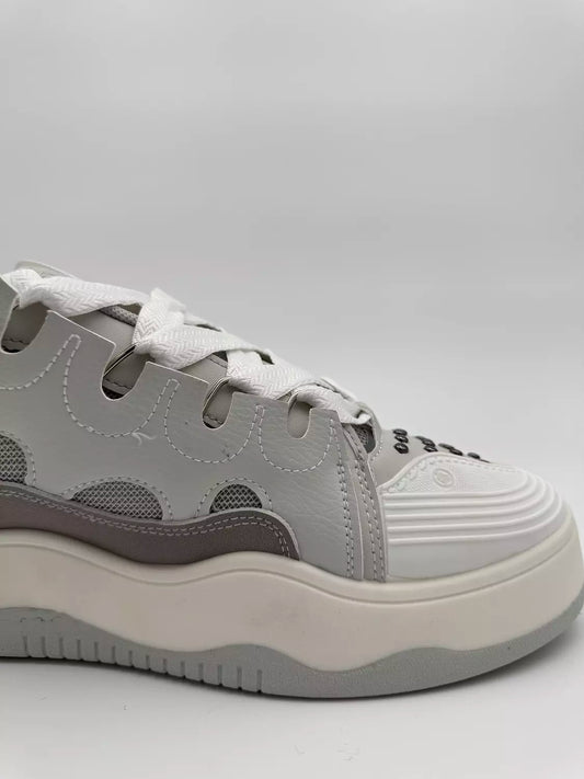 Lanvin Curb