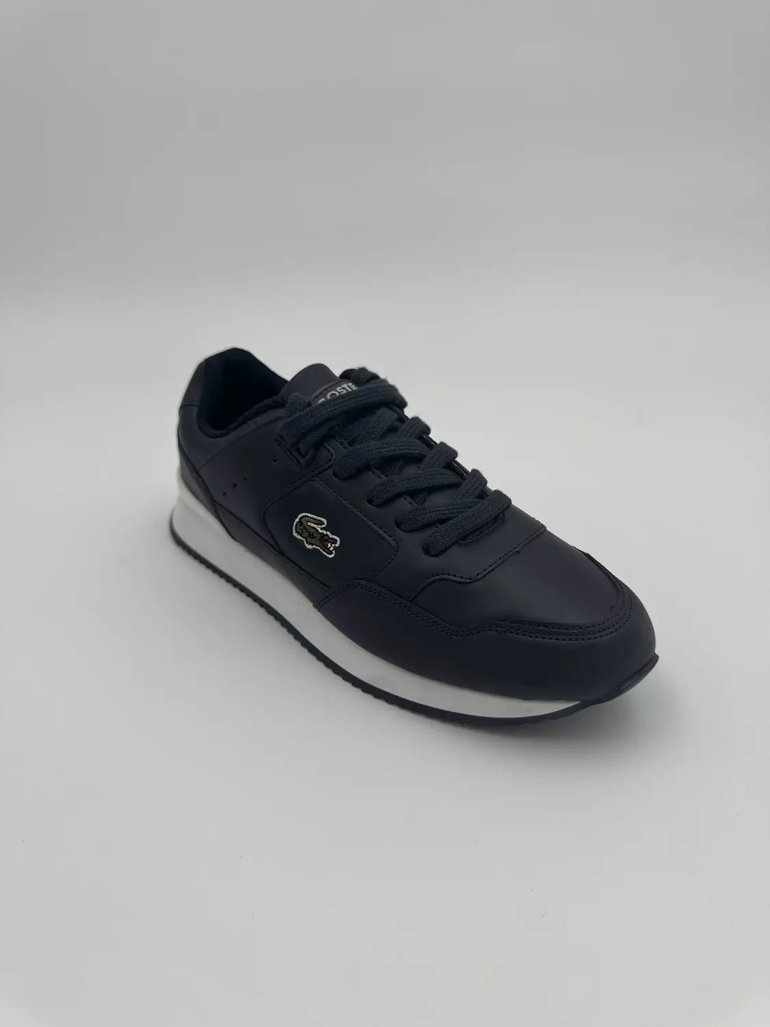 Lacoste Piste