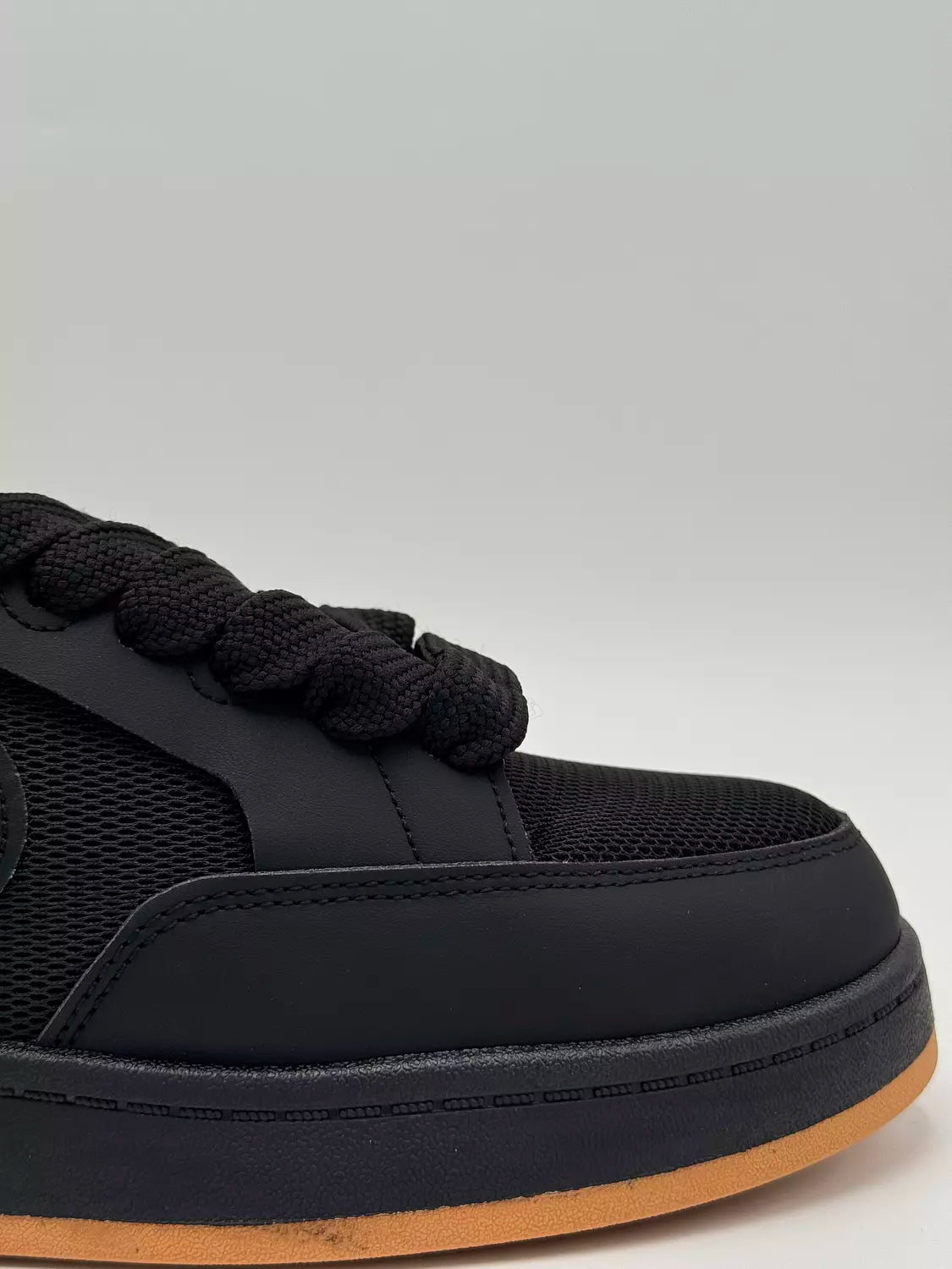 Nike SB FC Classic