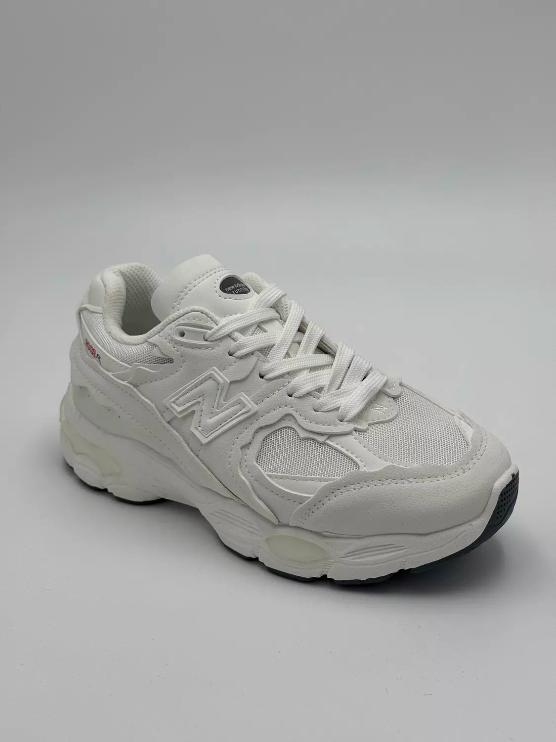 New Balance 2002R "white"