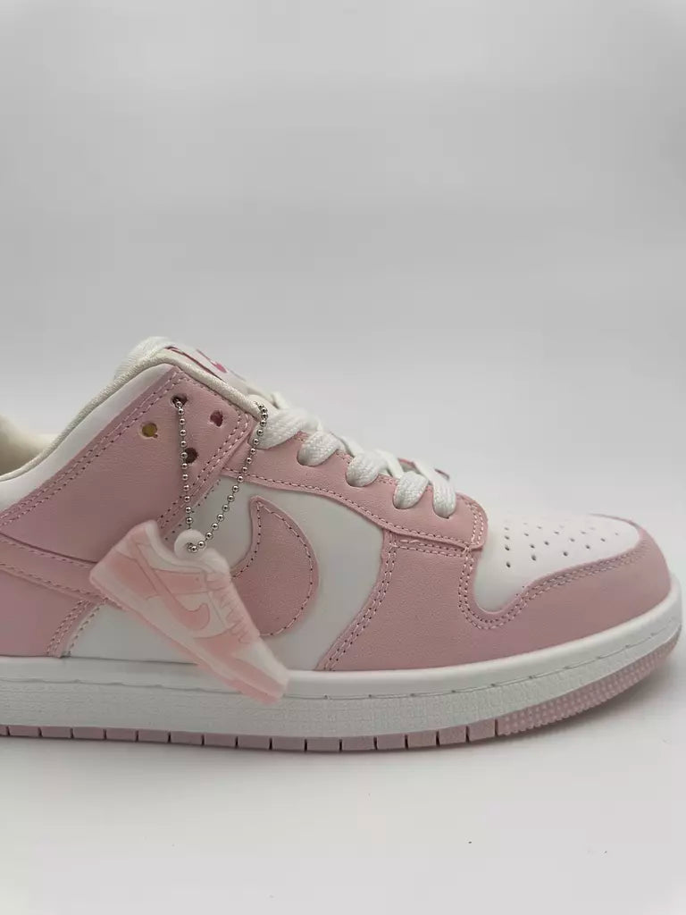Nike Dunk Low Pink Velvet