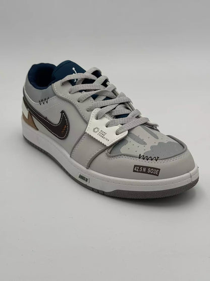 Nike Dunk Low Prank "Grey accent"