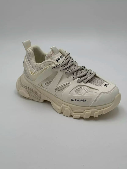 Balenciaga Track "cream"