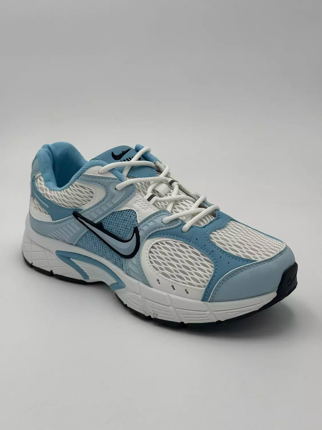 Nike V5 RNR "Psychic Blue colorway"