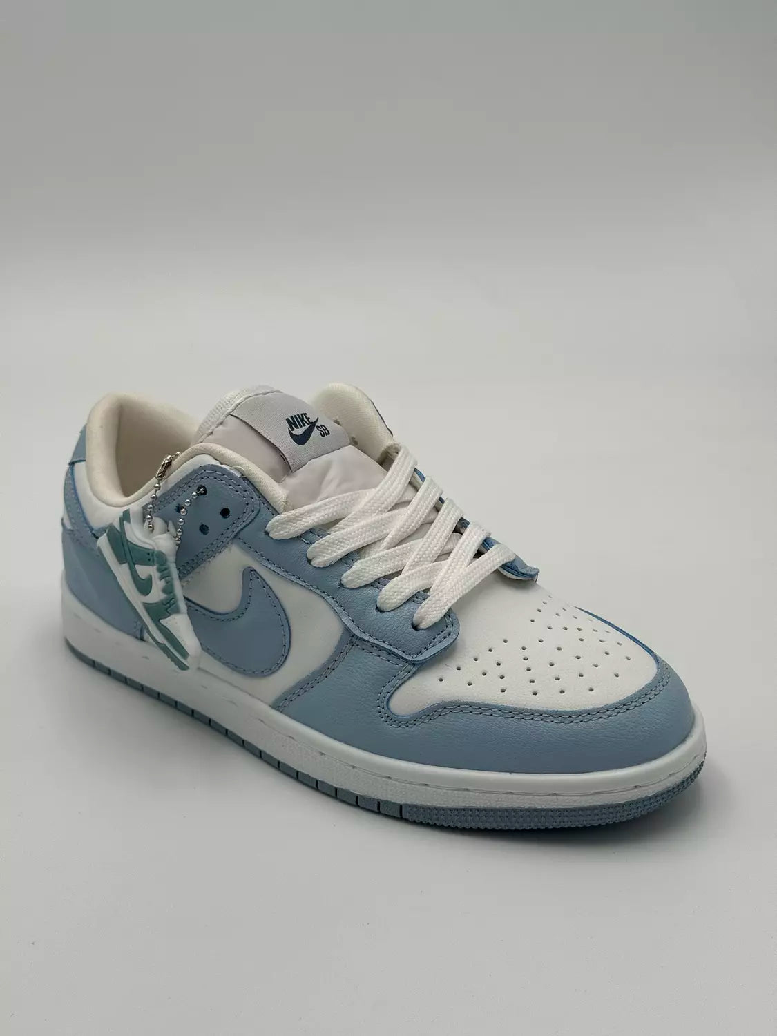 Nike SB Dunk "baby blue"