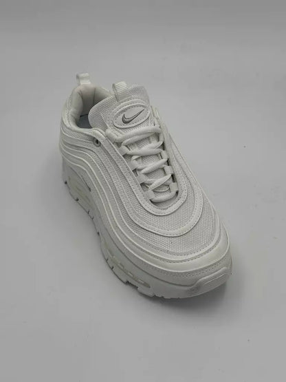 Air Max (White)