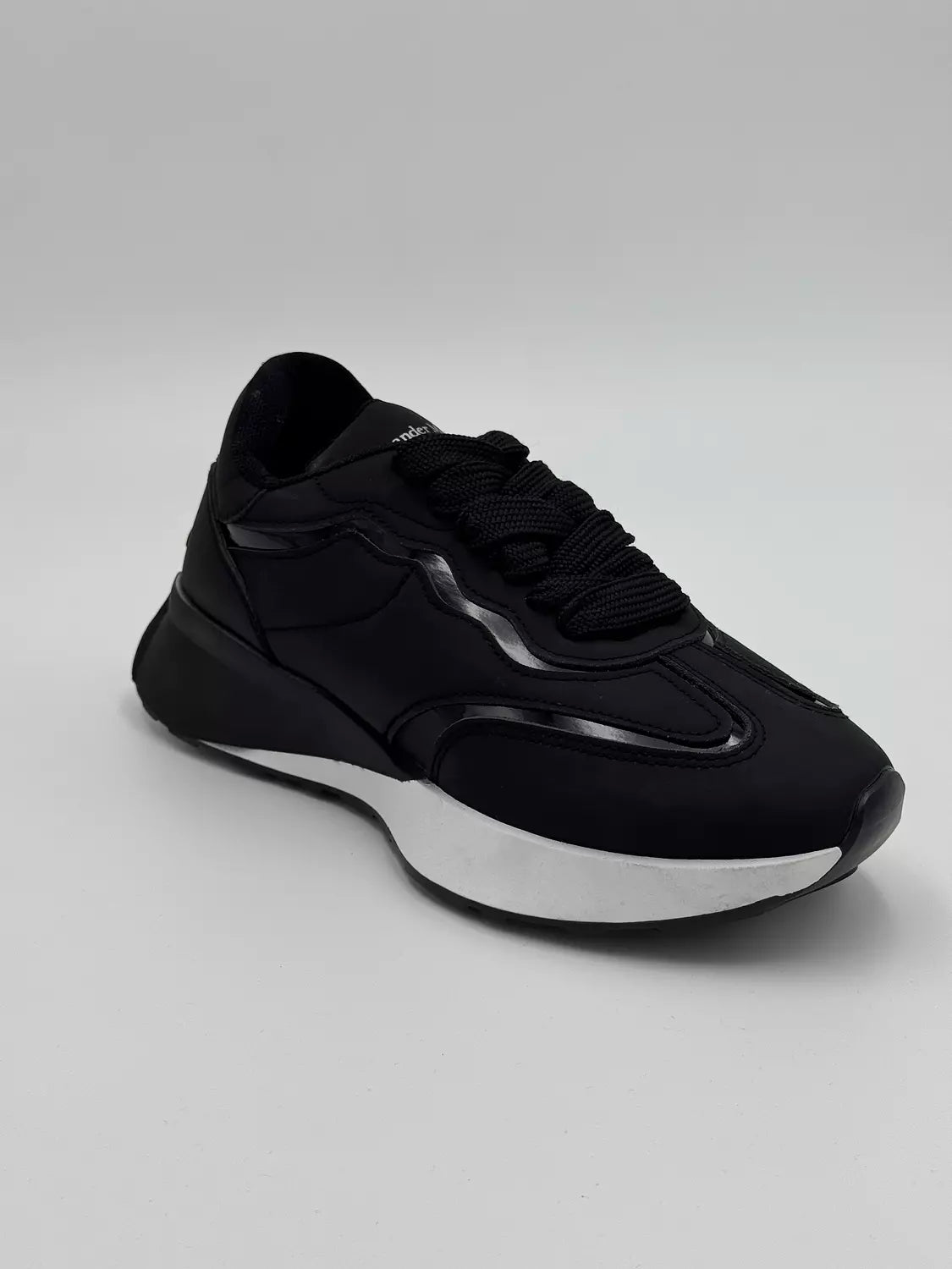 Alexander McQueen Sprint Runner (BxW)