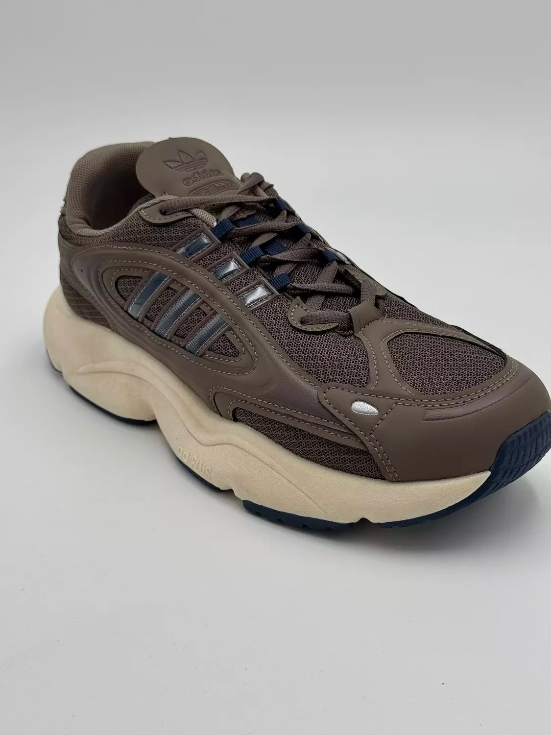Adidas Ozmillen "Brown"