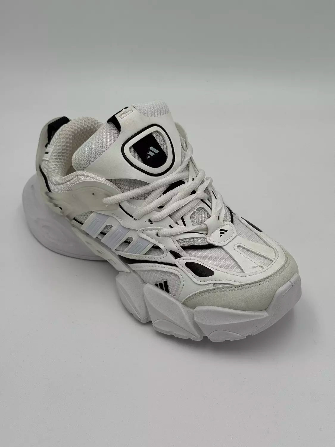Adidas XLG Runner (WXB)