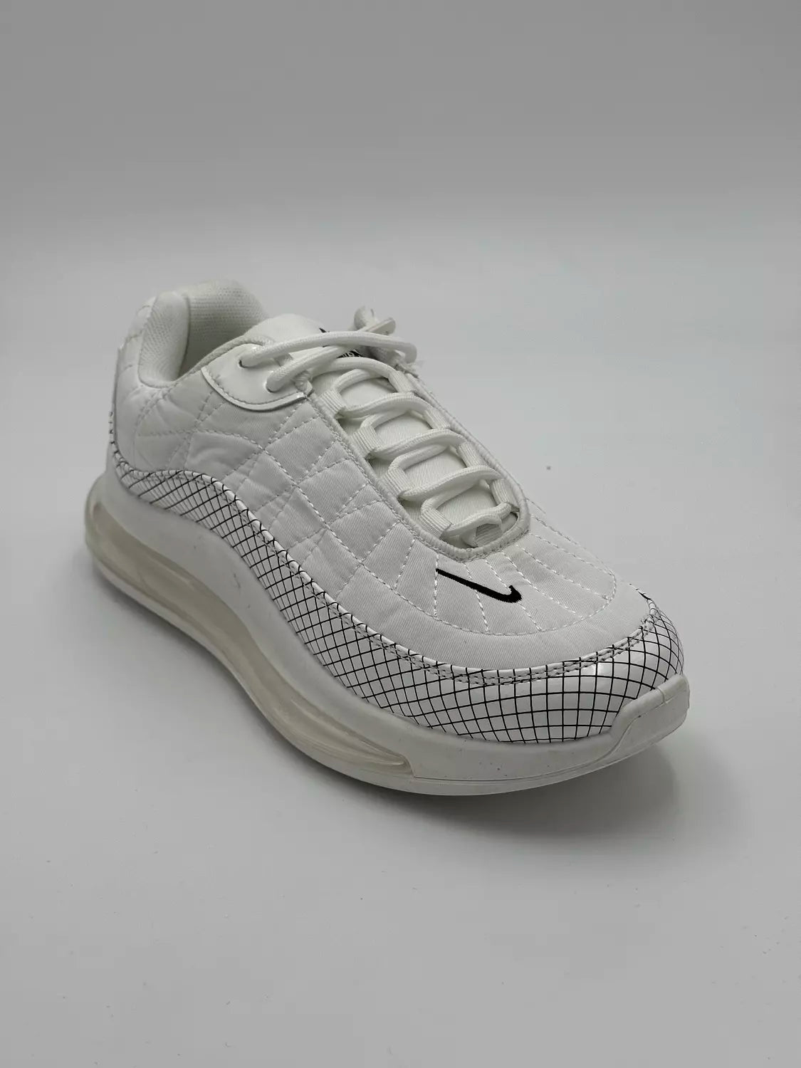 Nike Air MX-720-818 "white"
