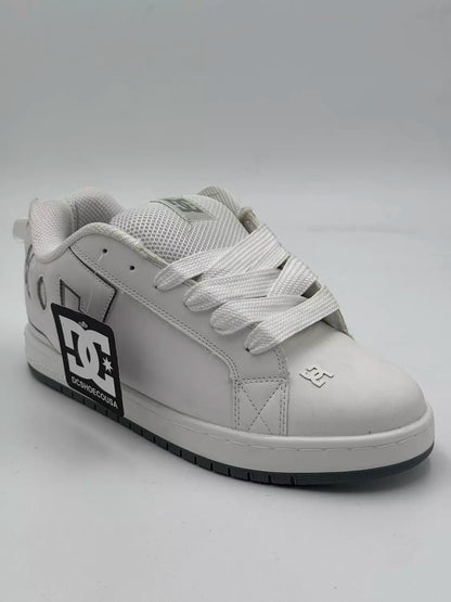 DC Court Graffik skate (grey sole)