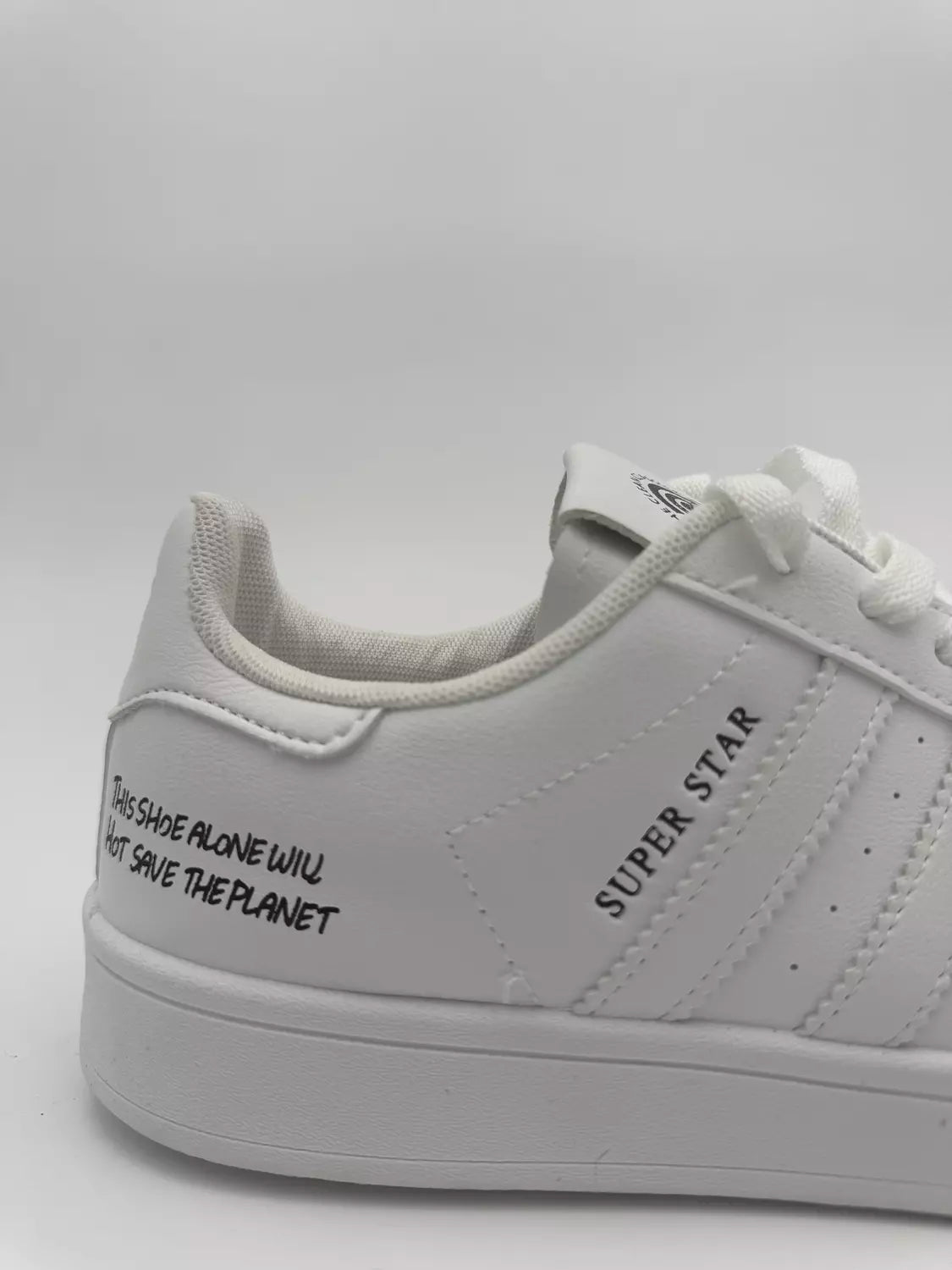 Adidas Superstar