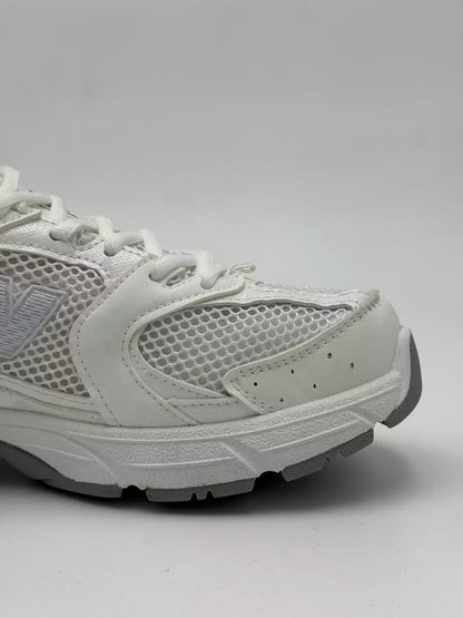 New Balance 530 (all white)