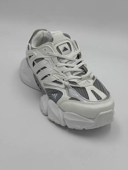 Adidas XLG Runner (S&W)