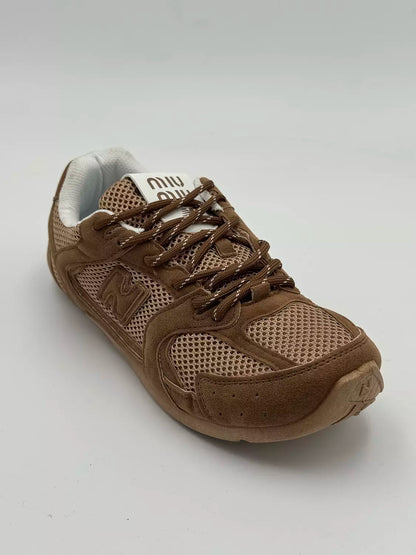 New Balance x Miu Miu 530 (Brown)