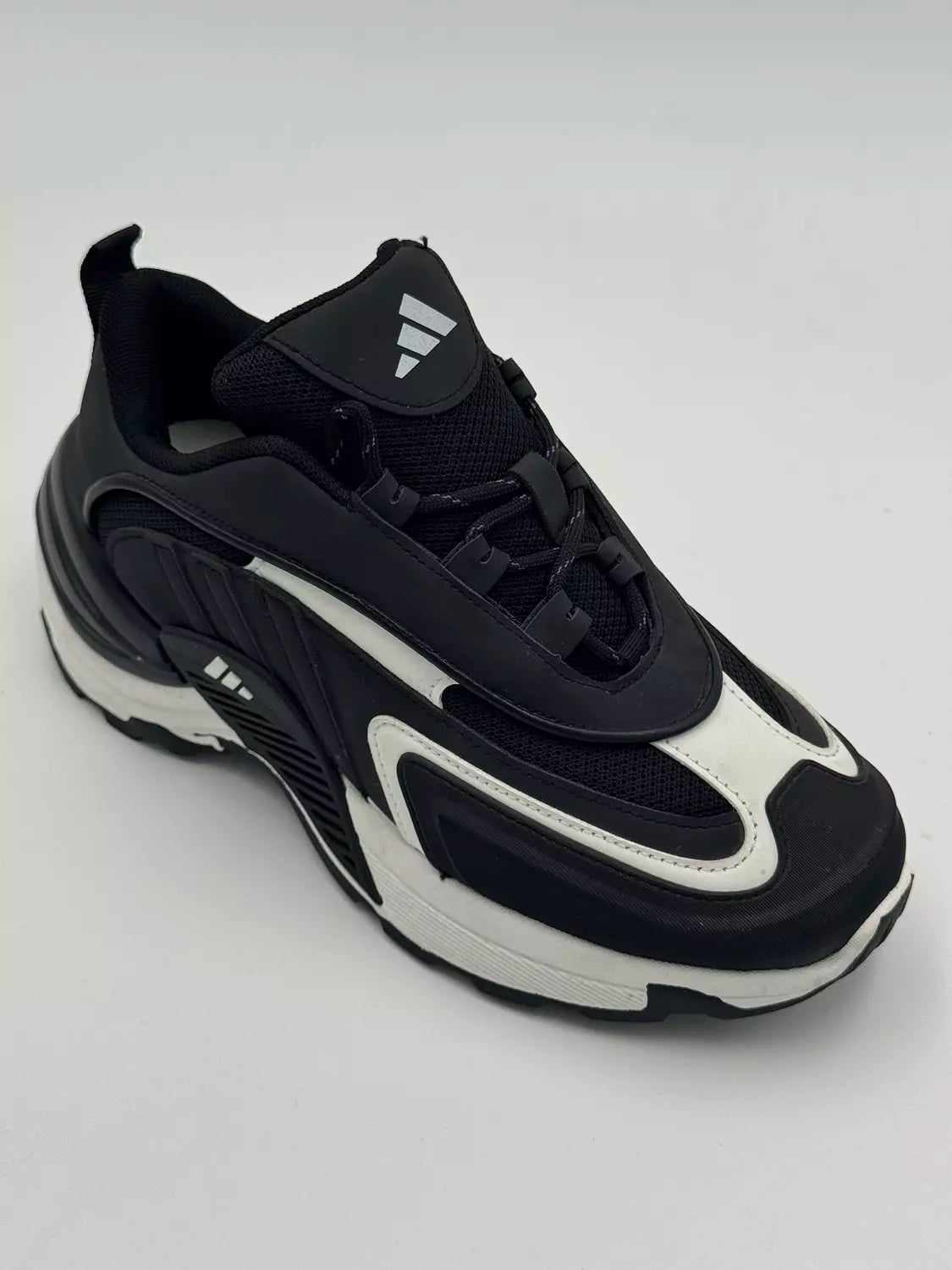 Adidas Wonder Runner Turbo