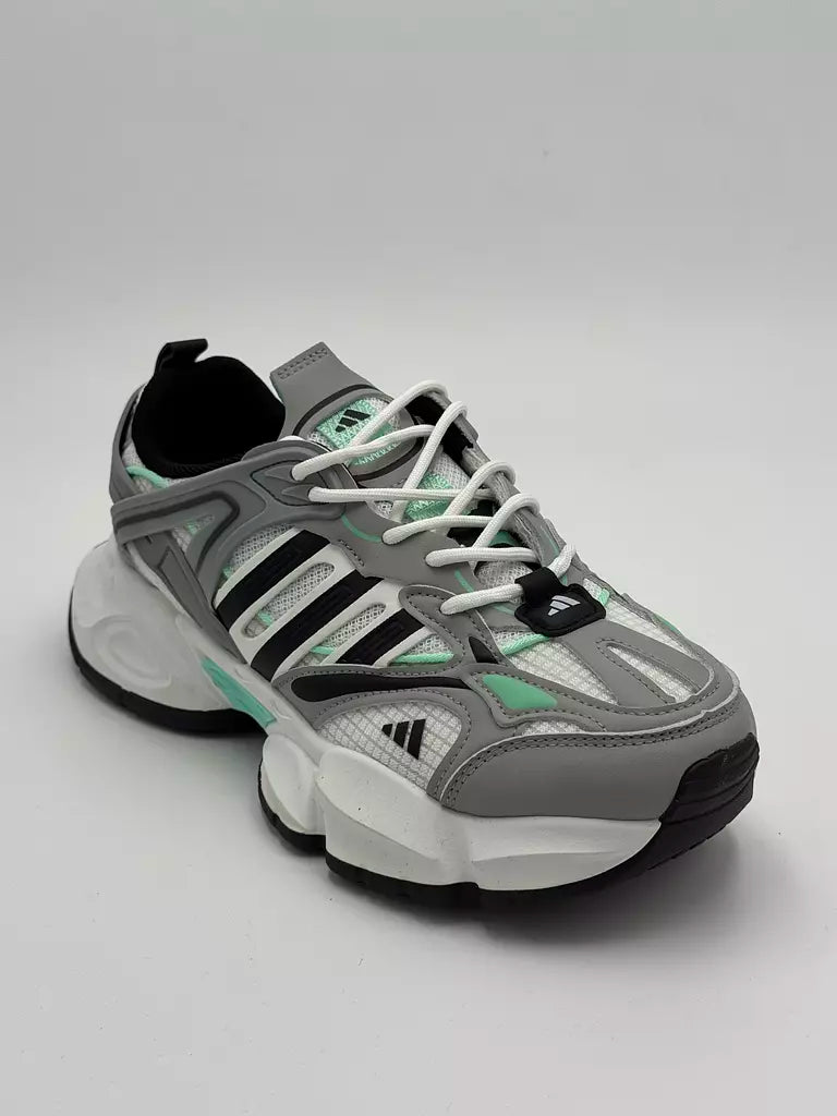 Adidas XLG Runner Deluxe (GXG)