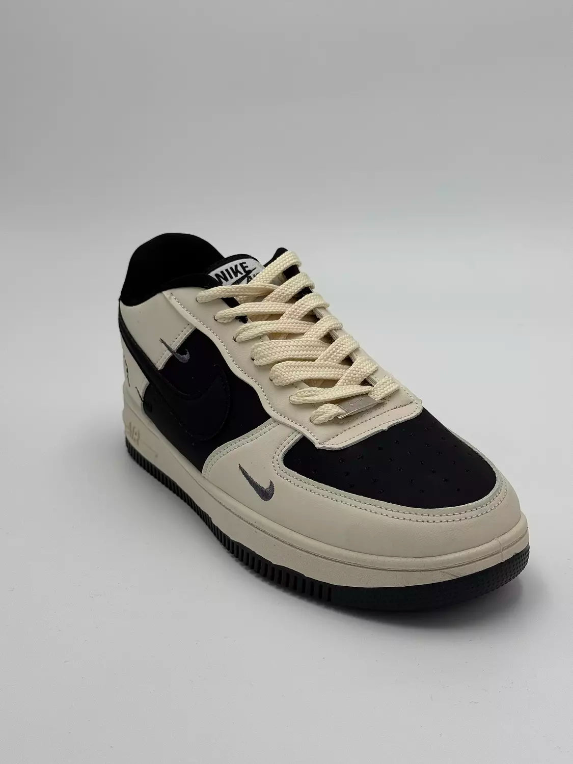 Nike x Stüssy Air Force 1 Low "mocha"
