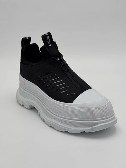 Alexander McQueen Tread Slick "Black& White"