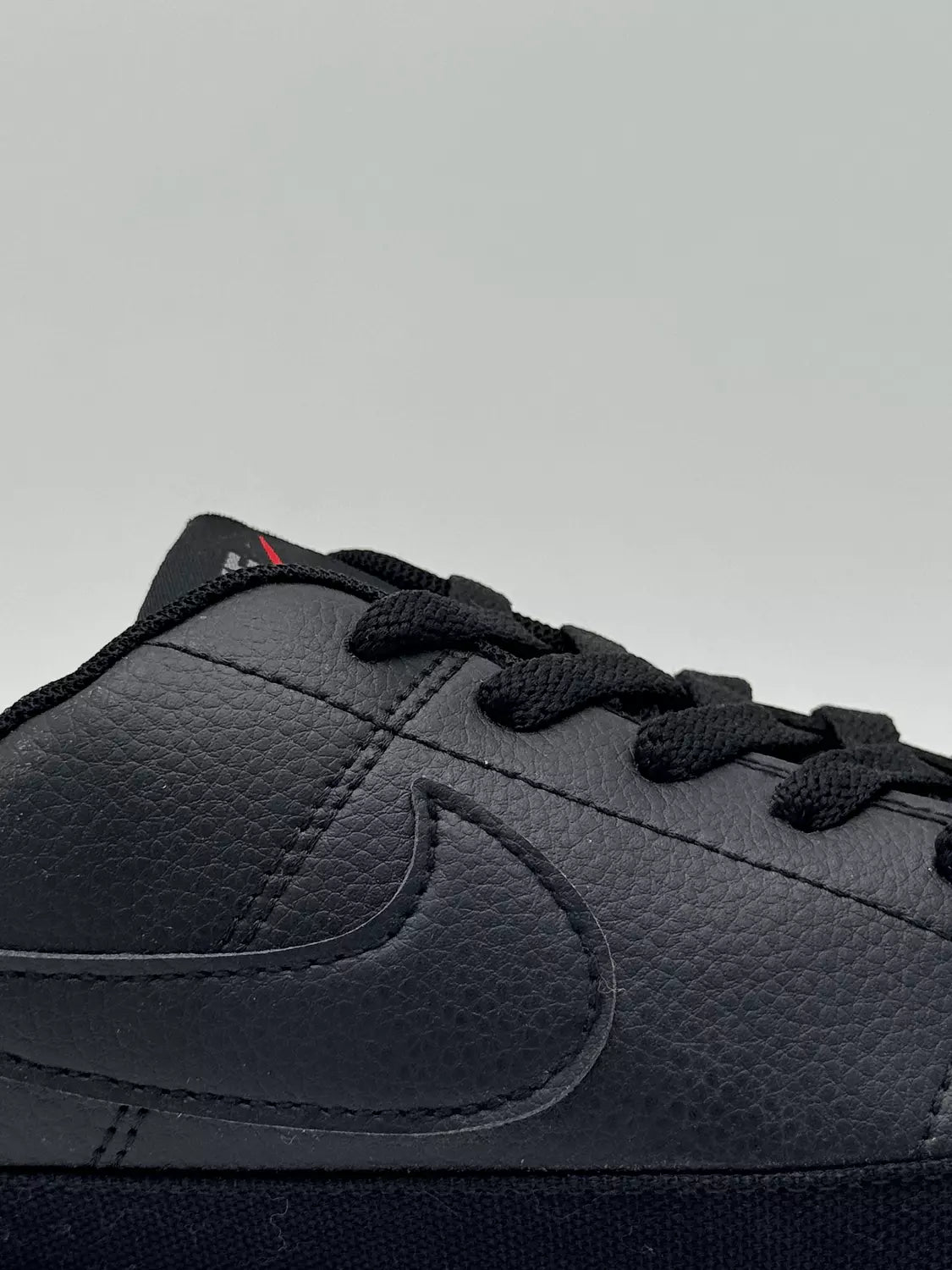 Nike Blazer Low '77 VNTG (B)