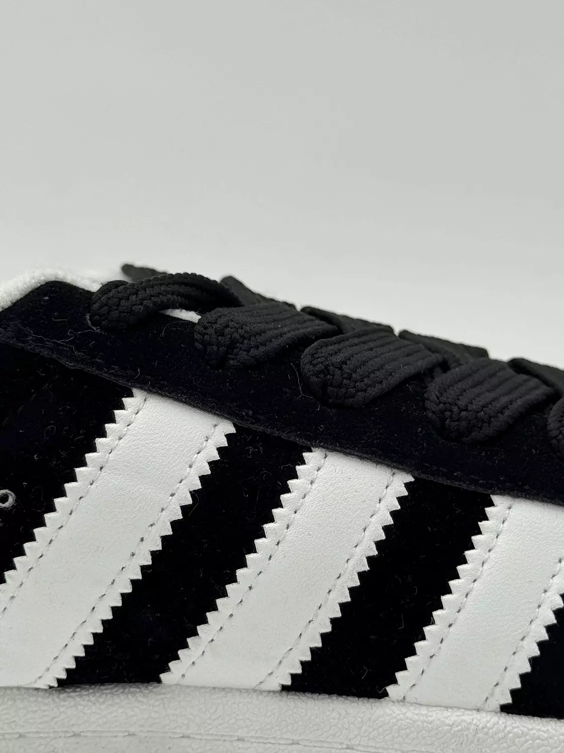 Adidas Campus OOs "black x white straps"